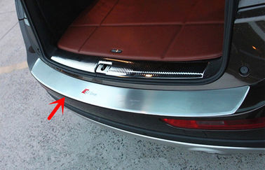 Chine Plaques de seuil de porte de décoration en acier inoxydable pour Audi Q5 S-line Seuil de porte arrière extérieur fournisseur